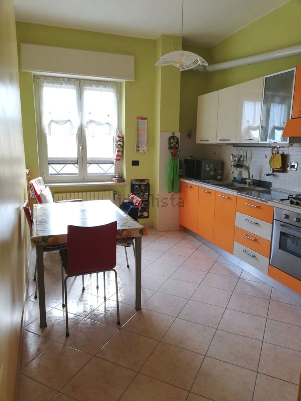 appartamento in vendita ad Imperia in zona Porto Maurizio