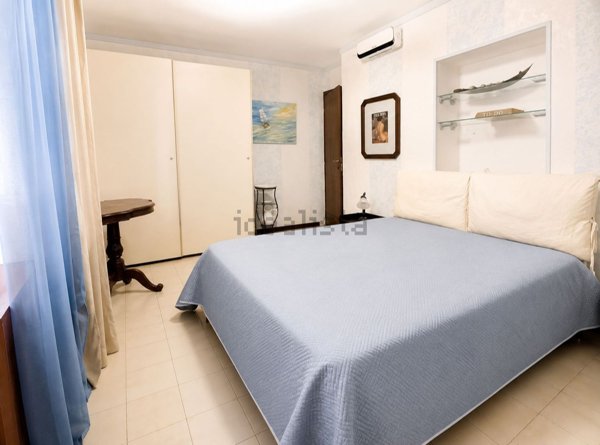 appartamento in vendita ad Imperia in zona Artallo