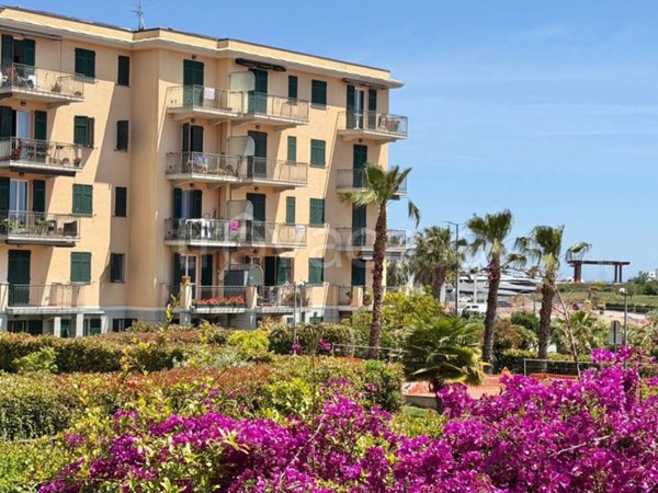 appartamento in vendita ad Imperia in zona Oneglia