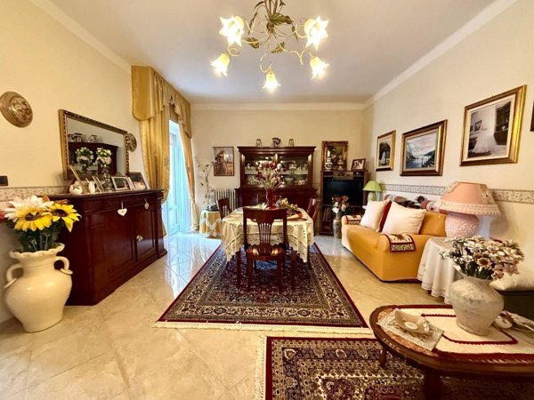 appartamento in vendita ad Imperia in zona Oneglia