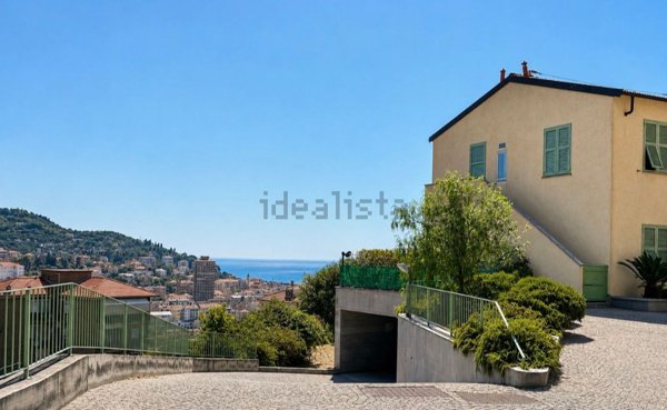 appartamento in vendita ad Imperia in zona Oneglia