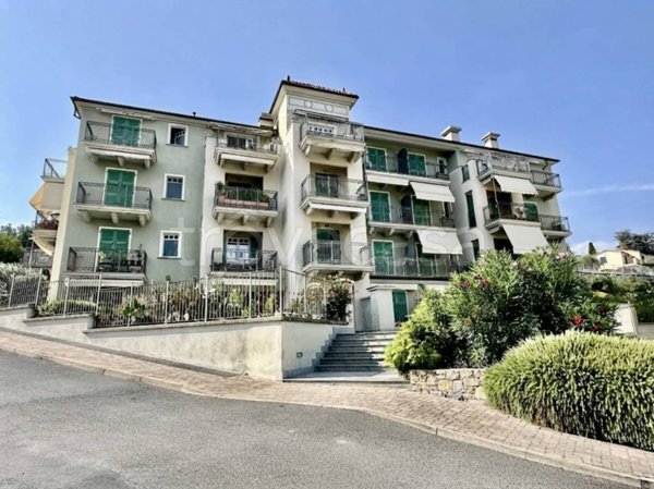 appartamento in vendita ad Imperia in zona Porto Maurizio