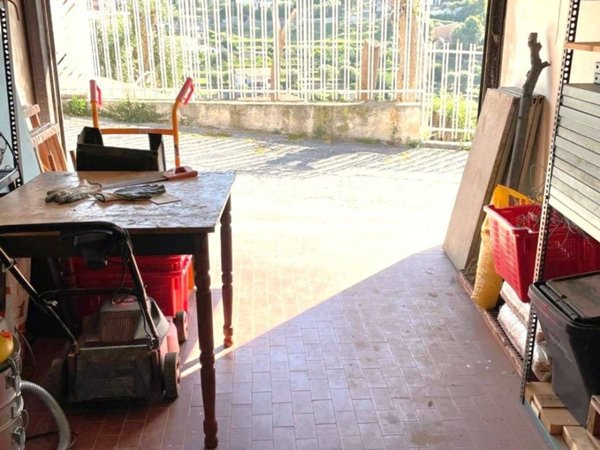 appartamento in vendita ad Imperia in zona Oneglia