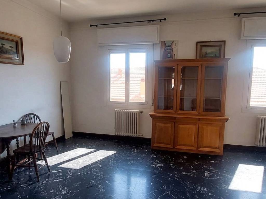 appartamento in vendita ad Imperia in zona Porto Maurizio