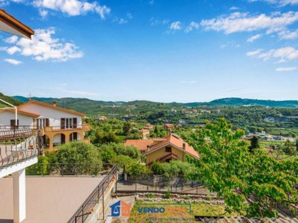 appartamento in vendita ad Imperia
