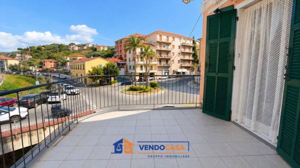 appartamento in vendita ad Imperia in zona Porto Maurizio