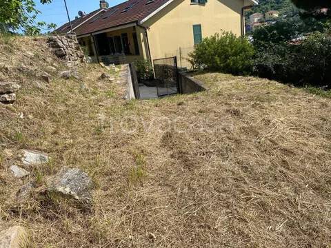 casa indipendente in vendita ad Imperia in zona Porto Maurizio