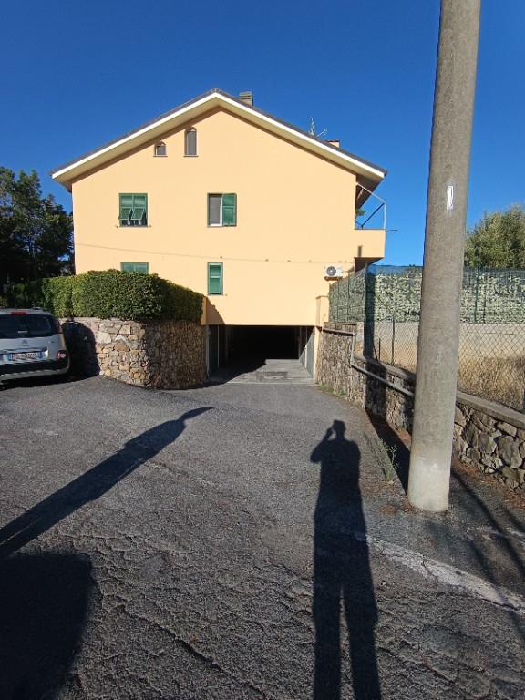 appartamento in vendita ad Imperia in zona Caramagna Ligure