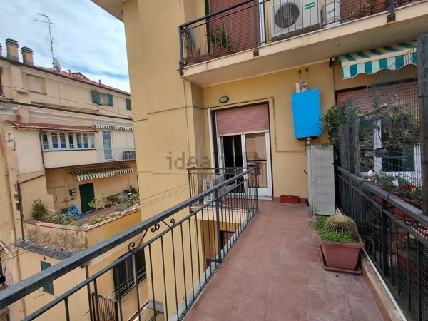appartamento in vendita ad Imperia in zona Porto Maurizio