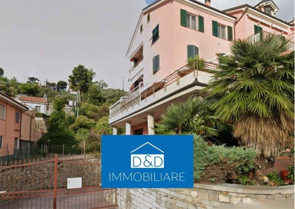 box auto in vendita ad Imperia in zona Porto Maurizio