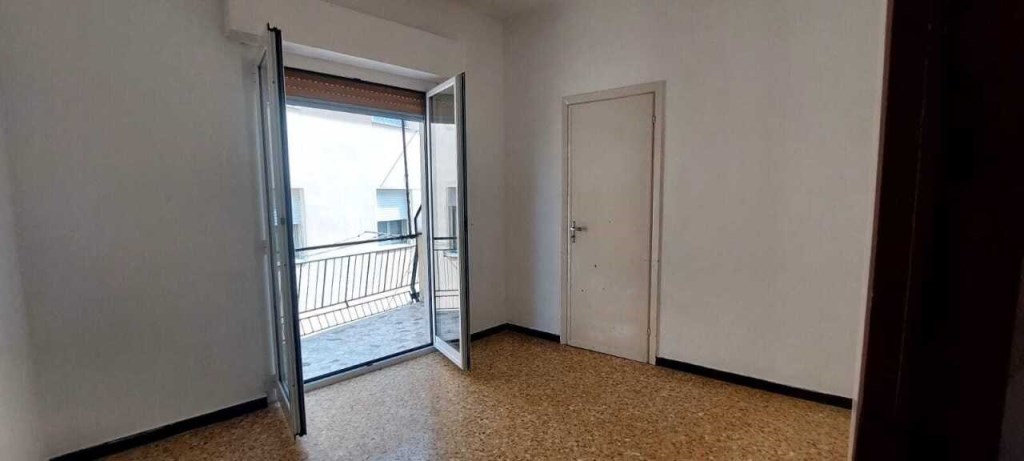 appartamento in vendita ad Imperia in zona Artallo