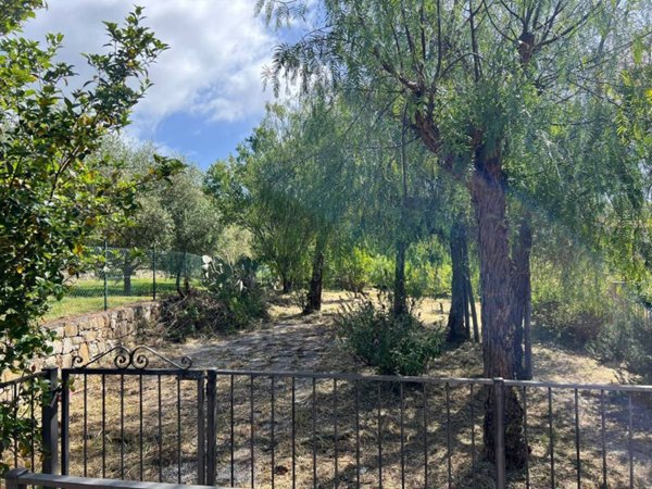appartamento in vendita ad Imperia in zona Poggi