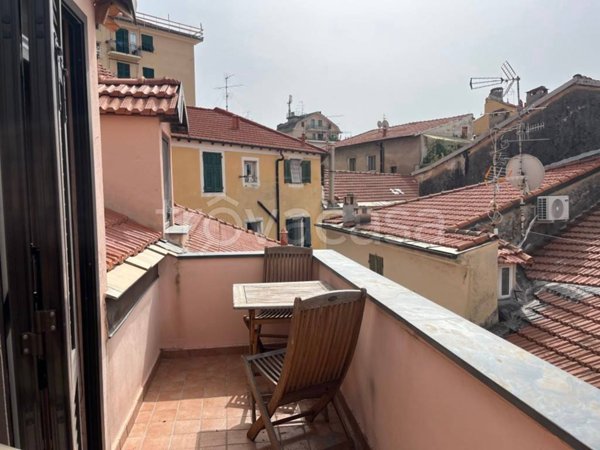 appartamento in vendita ad Imperia in zona Oneglia