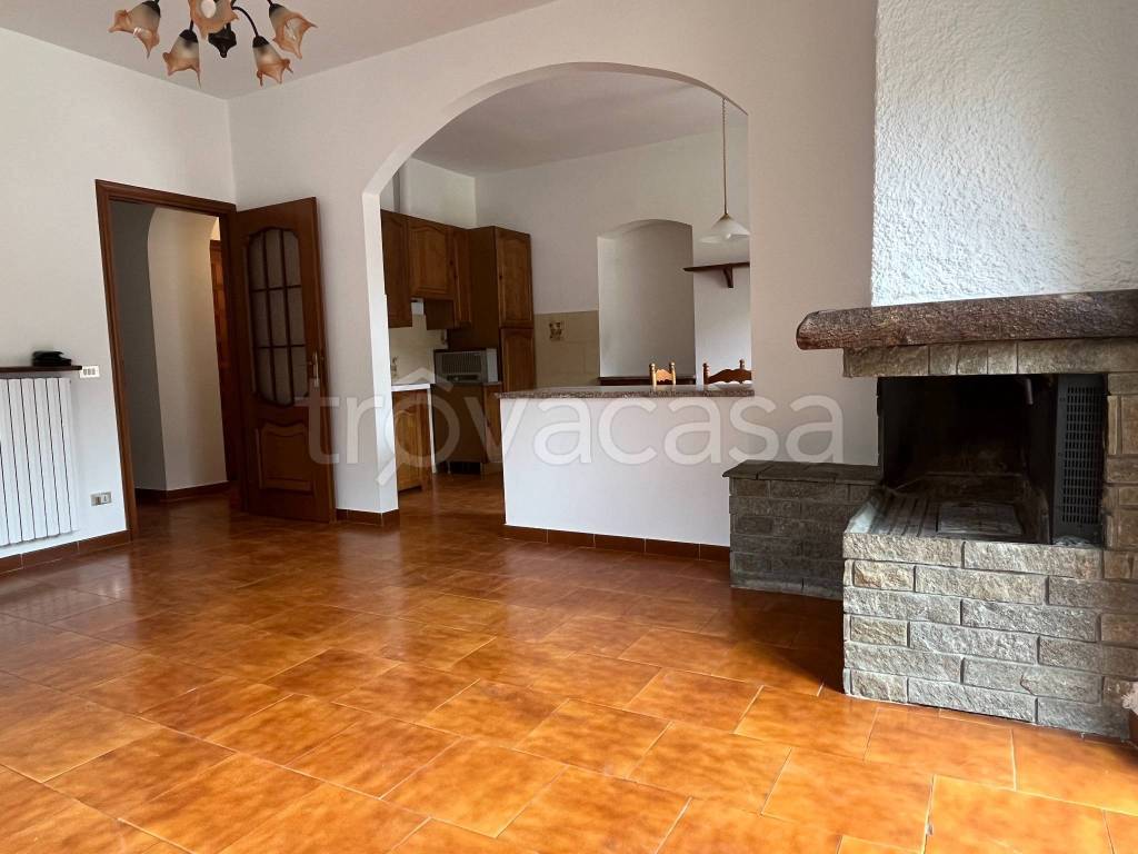 appartamento in vendita ad Isolabona