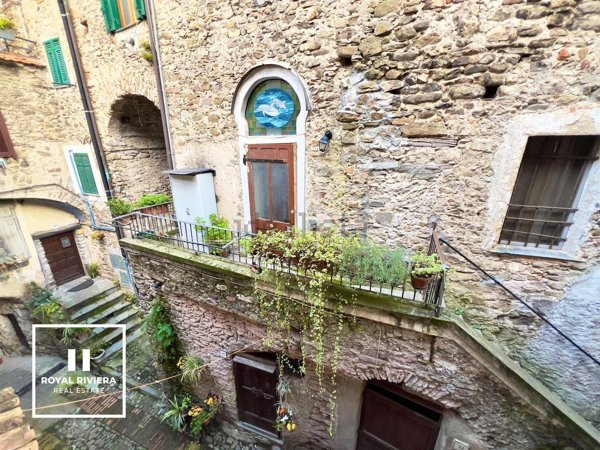 appartamento in vendita ad Isolabona