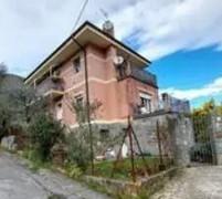 appartamento in vendita ad Isolabona