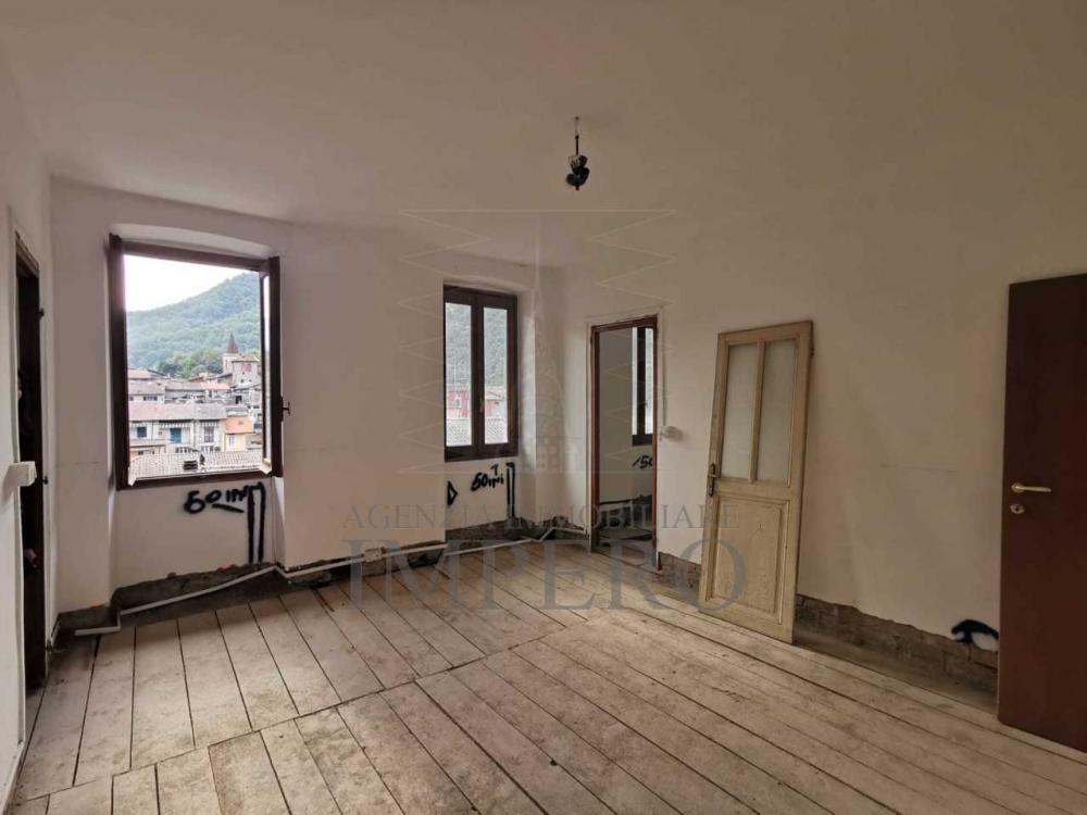 appartamento in vendita ad Isolabona