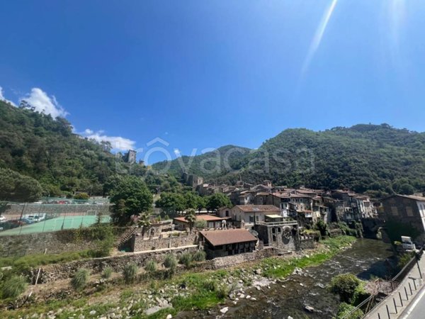 appartamento in vendita ad Isolabona