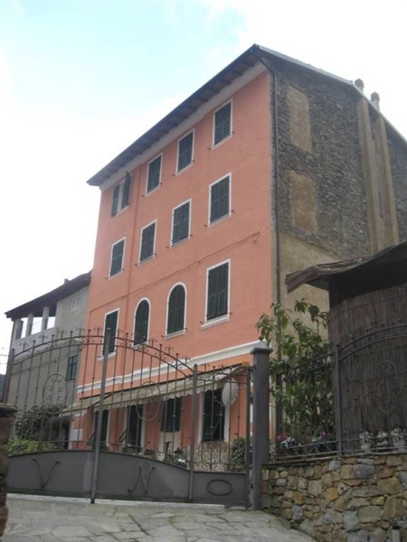 appartamento in vendita ad Isolabona