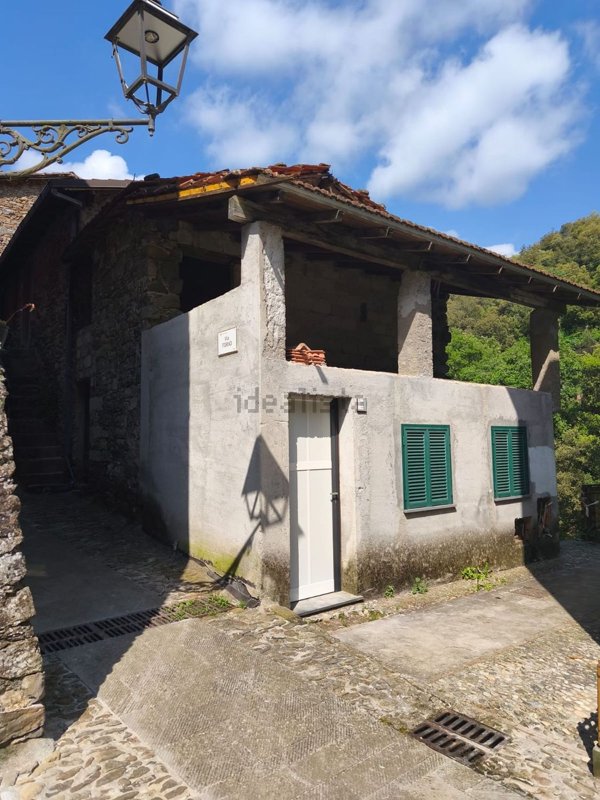 appartamento in vendita ad Isolabona