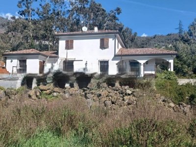 casa indipendente in vendita ad Isolabona