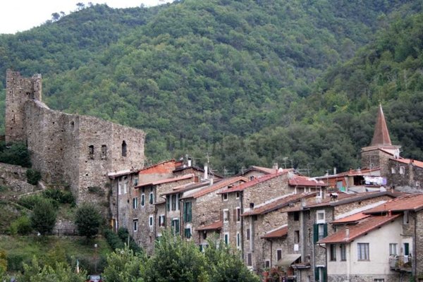 appartamento in vendita ad Isolabona