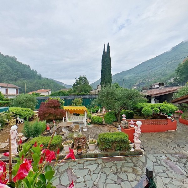 casa indipendente in vendita ad Isolabona