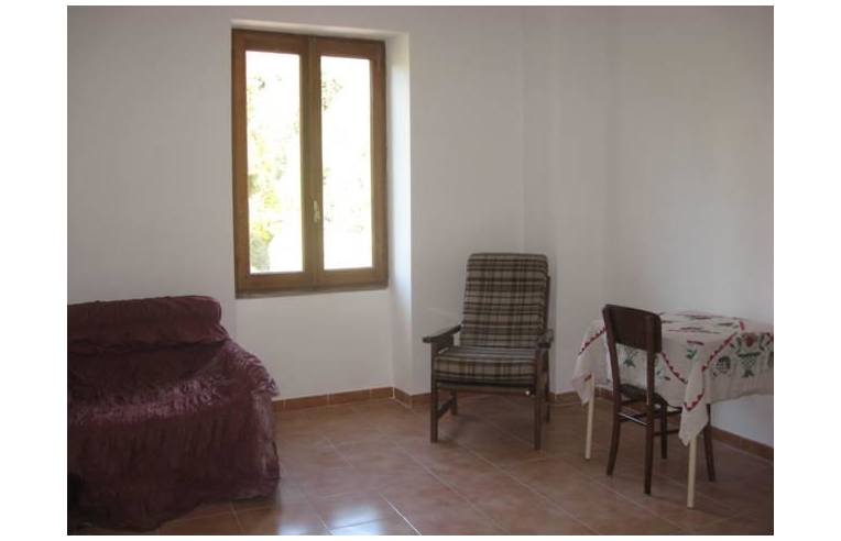 appartamento in vendita ad Isolabona