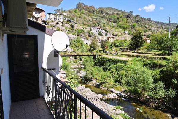 appartamento in vendita ad Isolabona