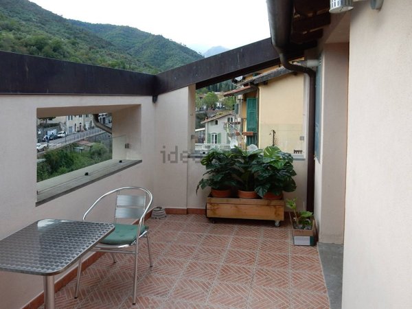 appartamento in vendita ad Isolabona