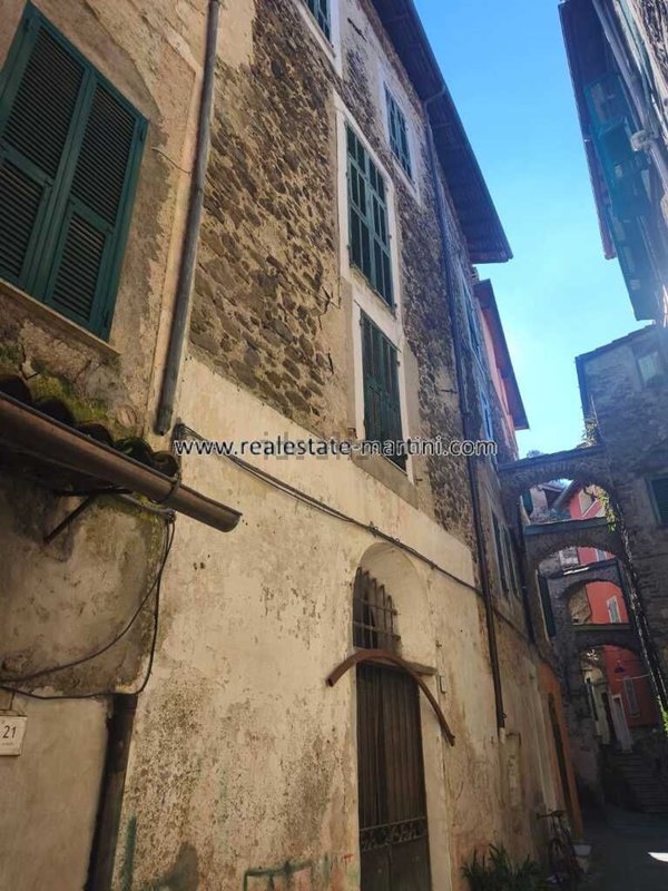 appartamento in vendita ad Isolabona