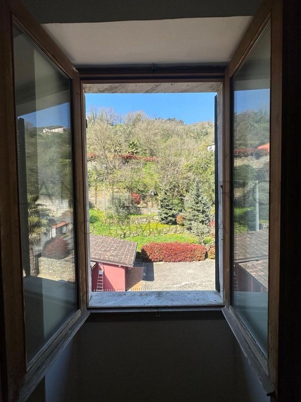 appartamento in vendita ad Isolabona