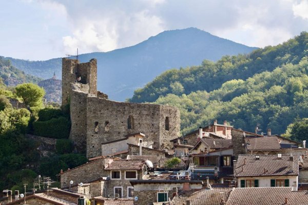 appartamento in vendita ad Isolabona