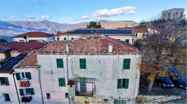 appartamento in vendita a Lucinasco