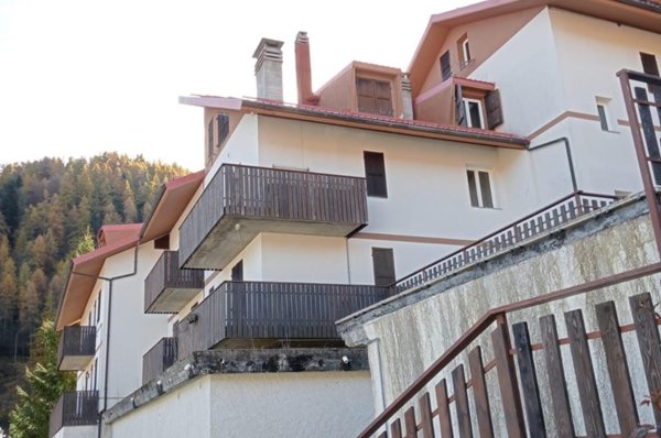 appartamento in vendita a Mendatica in zona Monesi