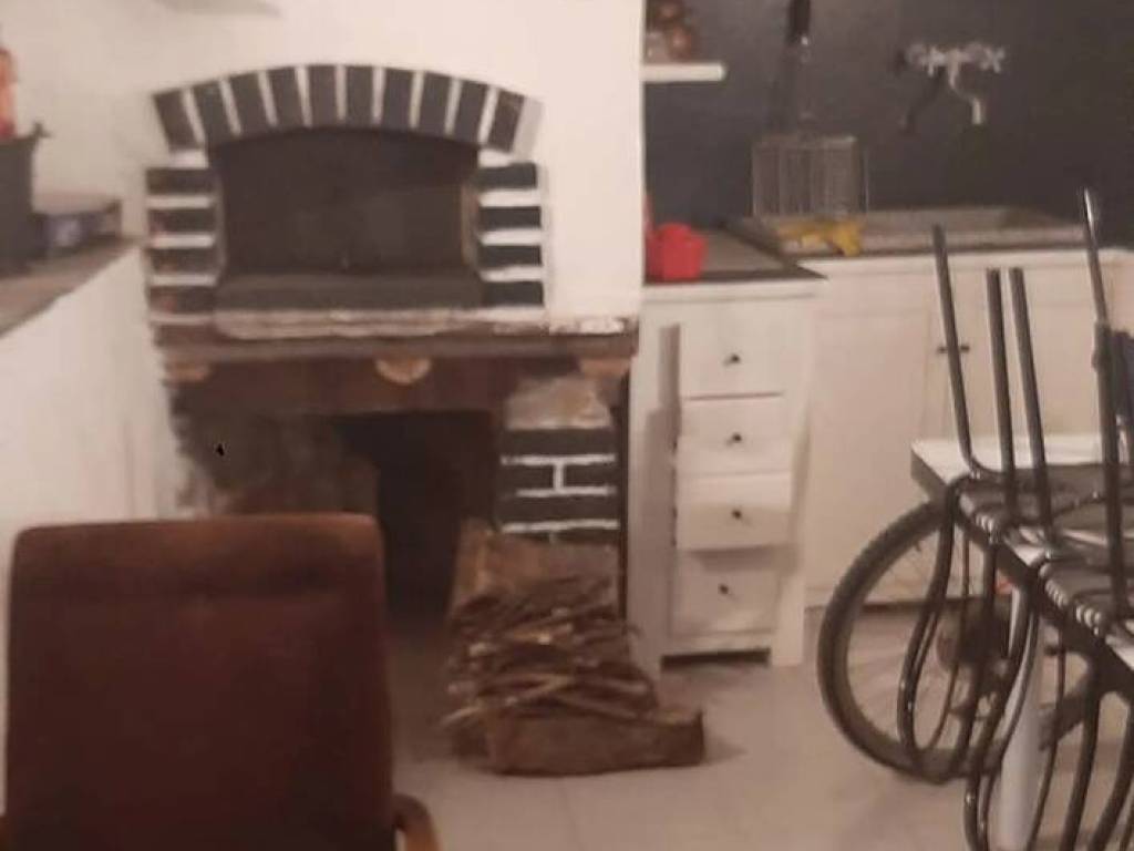 casa indipendente in vendita a Mendatica