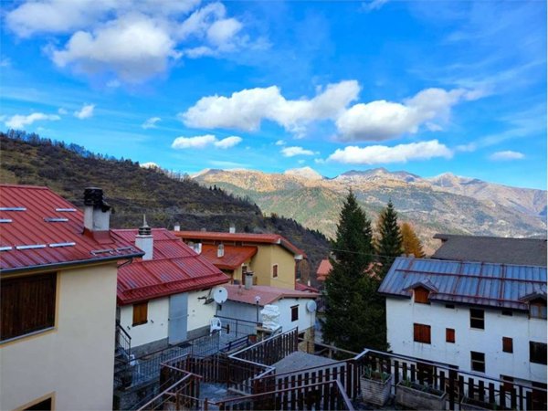 appartamento in vendita a Mendatica in zona Monesi