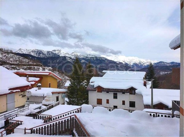 appartamento in vendita a Mendatica in zona Monesi