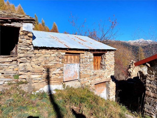 appartamento in vendita a Mendatica in zona Valcona Soprana