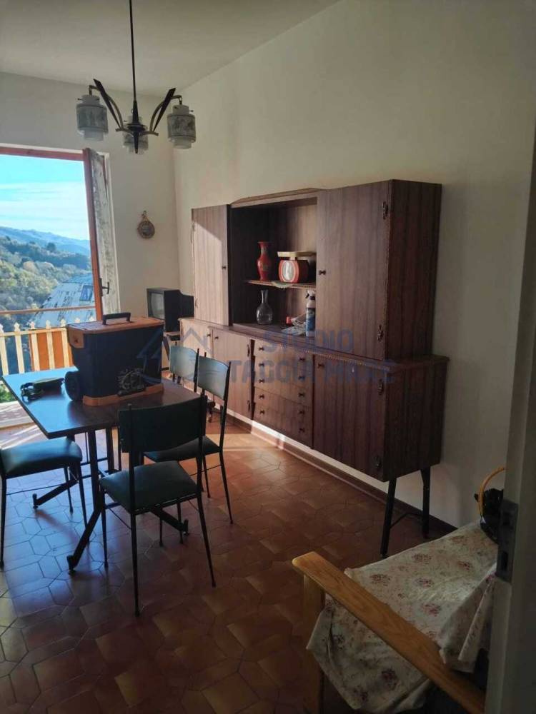 appartamento in vendita a Mendatica