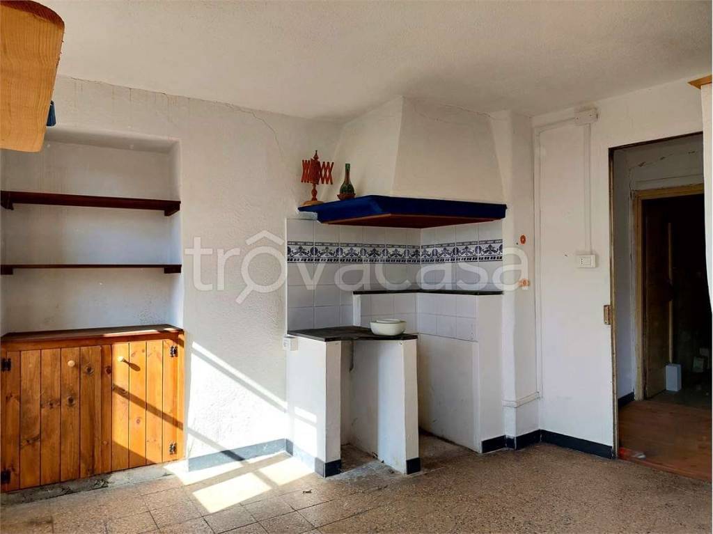 casa indipendente in vendita a Mendatica