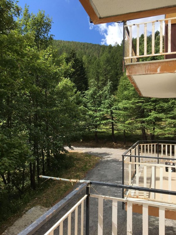 appartamento in vendita a Mendatica in zona Valcona Soprana