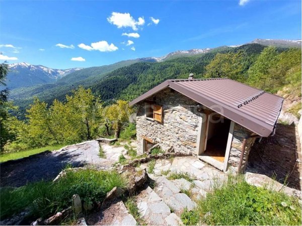 casa indipendente in vendita a Mendatica