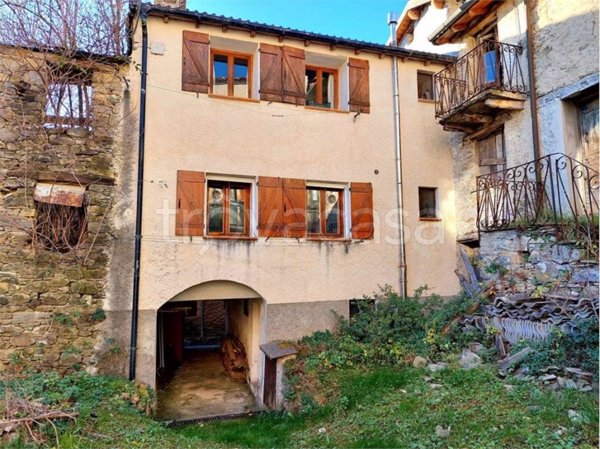 casa indipendente in vendita a Mendatica in zona San Bernardo di Mendatica