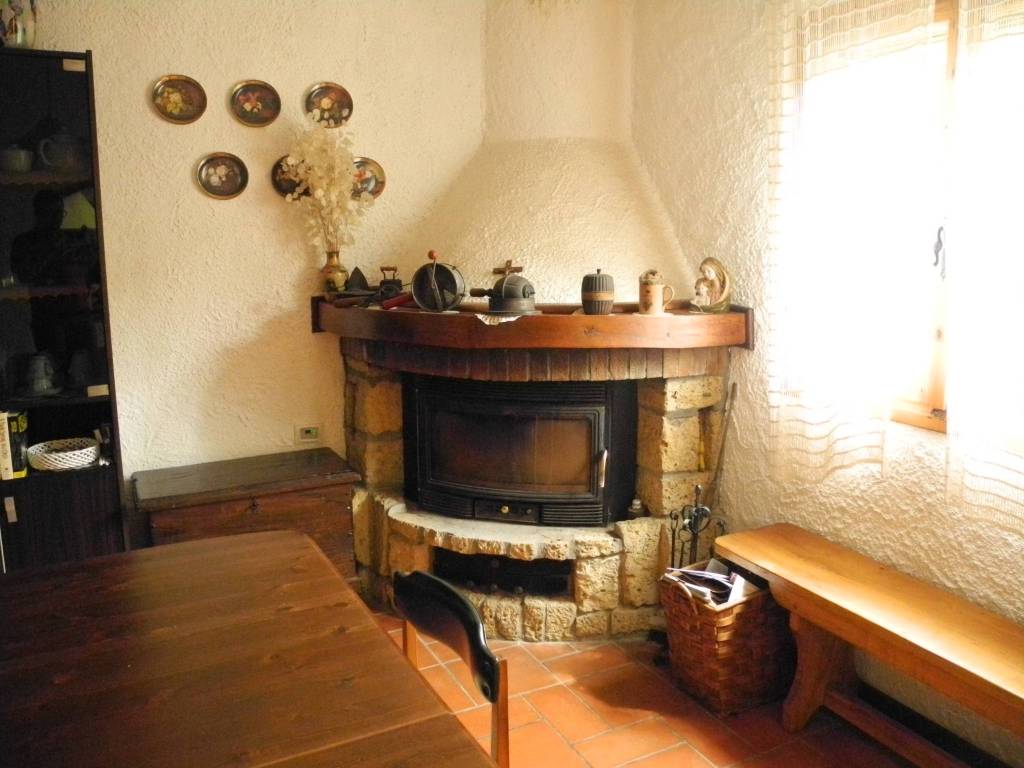 casa indipendente in vendita a Molini di Triora
