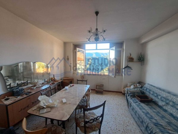 appartamento in vendita a Molini di Triora in zona Andagna