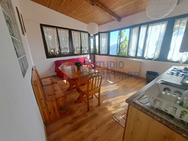 appartamento in vendita a Molini di Triora in zona Andagna