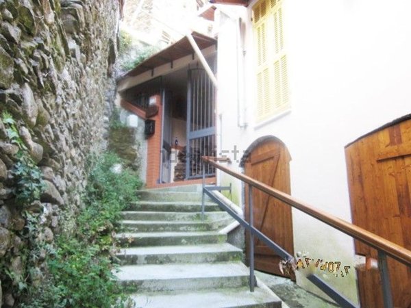 appartamento in vendita a Molini di Triora