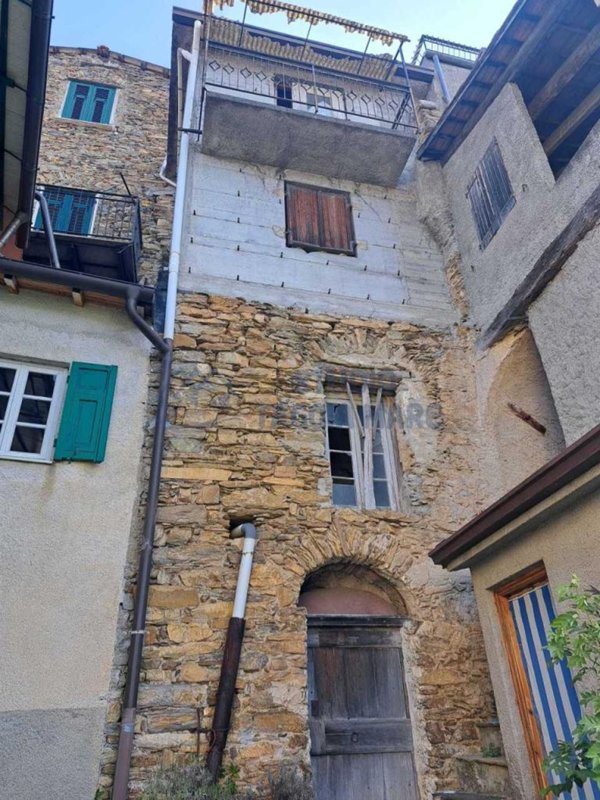 rudere in vendita a Molini di Triora in zona Andagna
