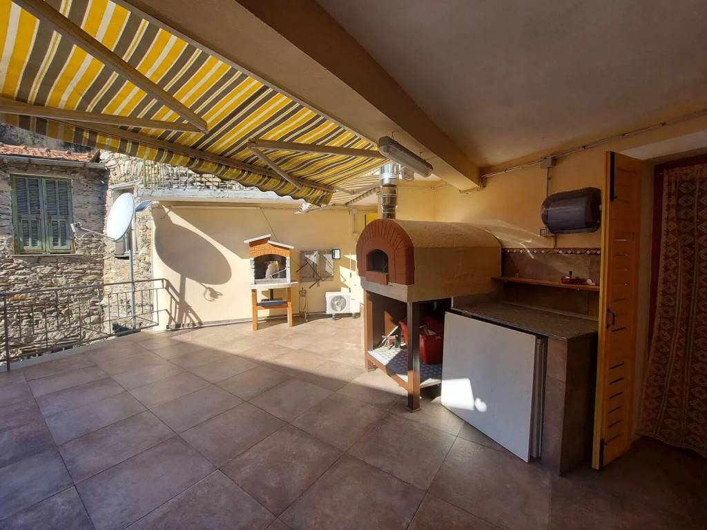 appartamento in vendita a Molini di Triora